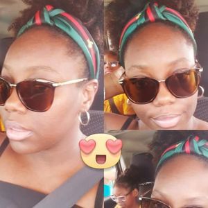 Meet your Posher, Mya